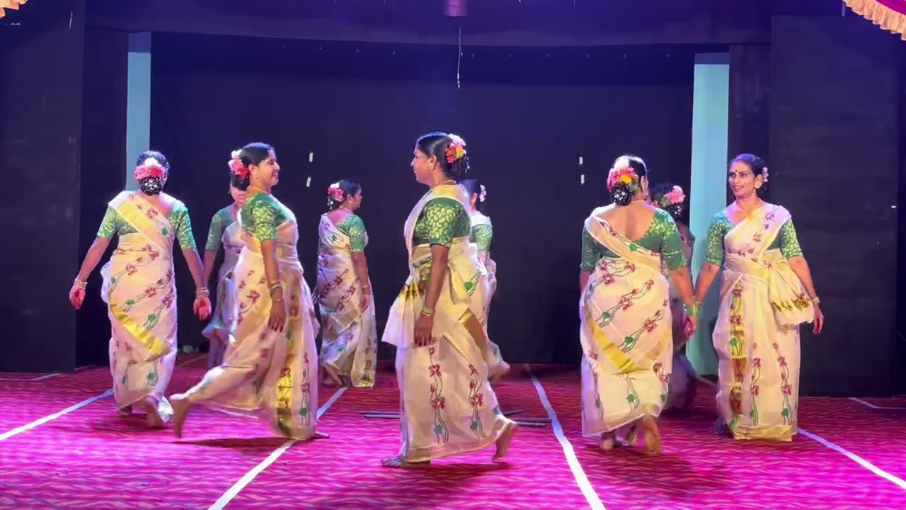 തകർപ്പൻ തിരുവാതിര ഏഴരപ്പൊന്നാന //ഇതുപോലെ ഒരു തിരുവതിര മിസ് ചെയ്യല്ലേ