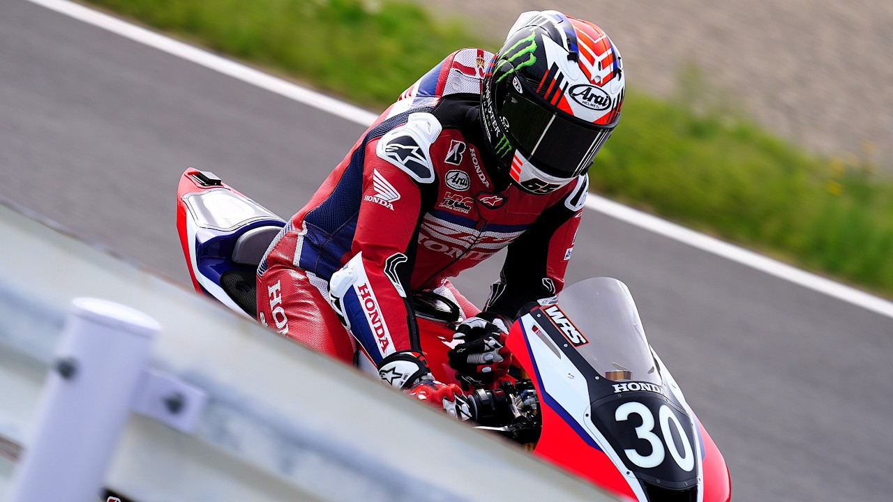 30 Honda HRC 高橋巧選手 ジョナサン・レイ選手 鈴鹿8耐 公式テスト