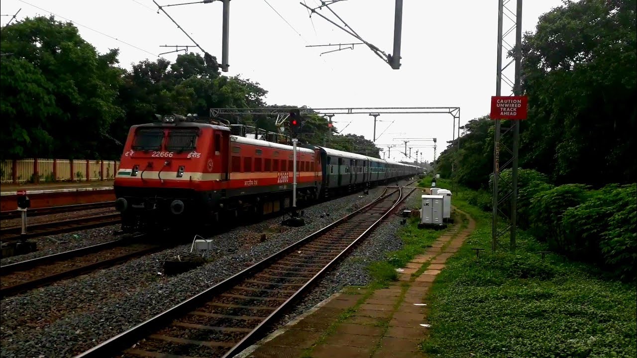 WAP4 Mangalore Coimbatore intercity SF express thundering through Ferok