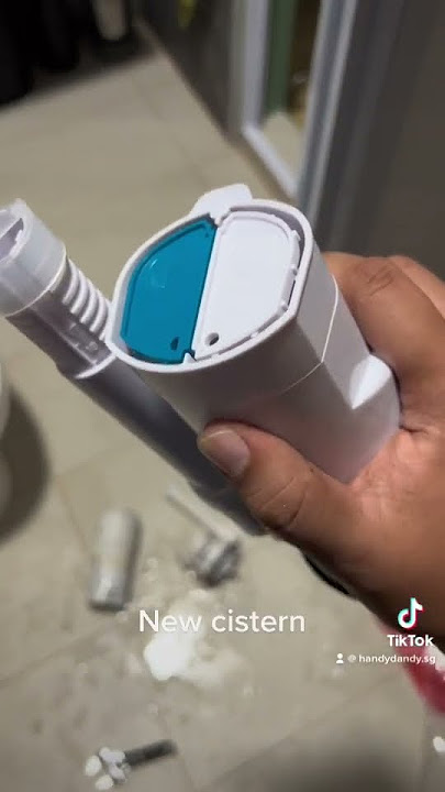 Leaking toilet cistern replacement