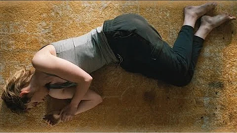 最新重口驚悚片，女人狠起來，沒男人什麼事了！ - 天天要聞