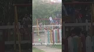 CUIDA TUS HIJOS EN LOS PARQUES