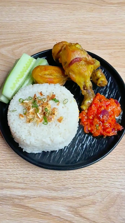 Indonesian Fried Chicken with Sambal - Ayam Goreng Sambal Lalapan ✨
