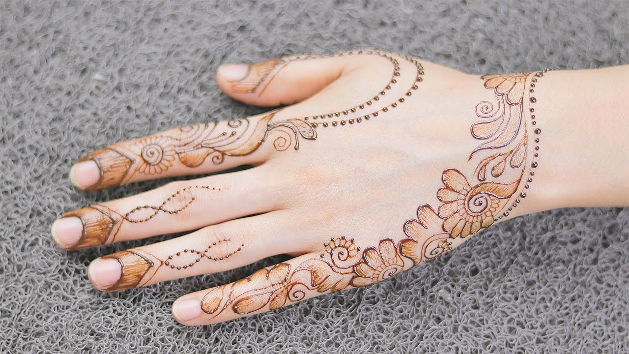 One Side Arabic Style Back Hand Mehndi Design Simple And Easy 2020 ...