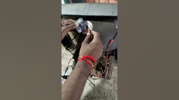 How to remove the flyback anode cap as recommended by the old technician #electrical #technology