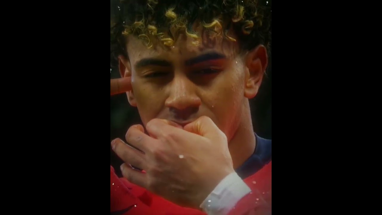 Yamal vs newcastle😎😸💙❤‼️#football#20k#edit#viral#aura#lamineyamal#prime#tumbapuertas🚪#yosoydelos7mil