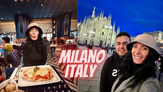 First Pizza in Milano and Duomo Cathedral by Night ?? pizzaitalymilanoduomotravel