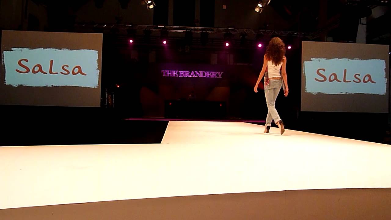 Salsa jeans desfile YouTube