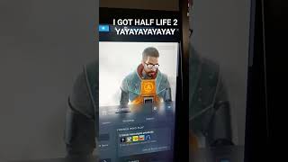 I GOT HALF LIFE 2 AND THE DEATH MATCH AND THE SOURCE VERSION OF DEATHMATCH #halflife2 #blackmesa
