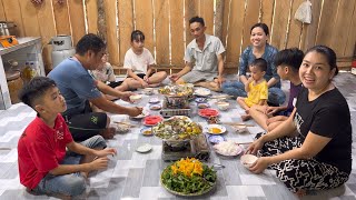 Field Crab Hot Pot: Celebrating the Holiday with Chi My’s Family | Atml
