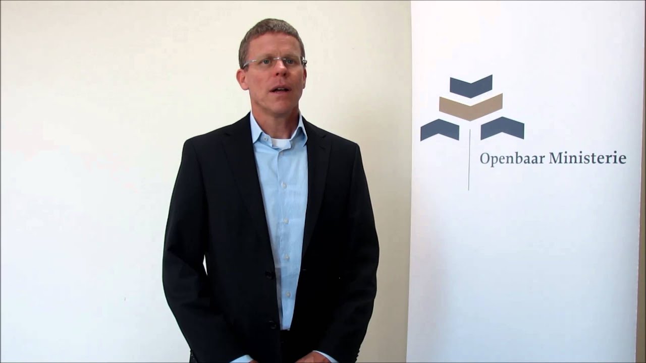 Kiko un Abogado General ta hasi?