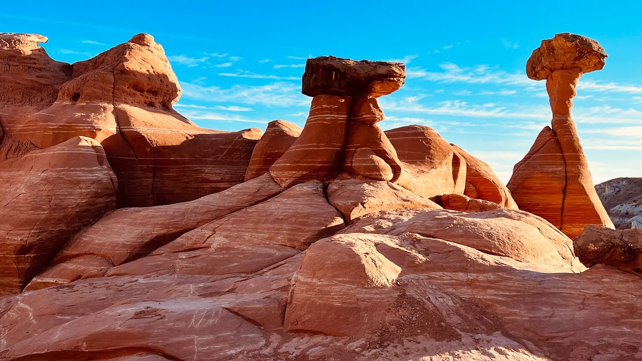 Adventure & Hike  Kanab Utah Toadstool Hoodoo