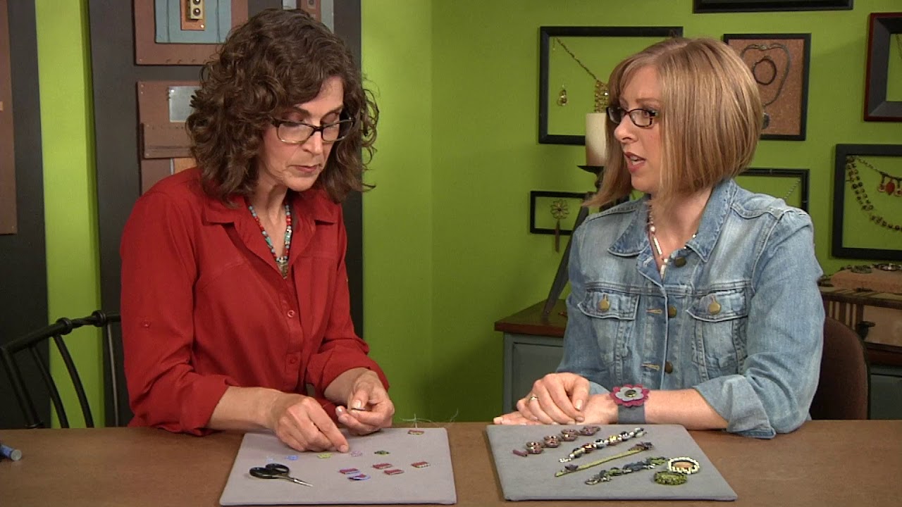 Learn about simple beaded edgings on Beads, Baubles and Jewels with