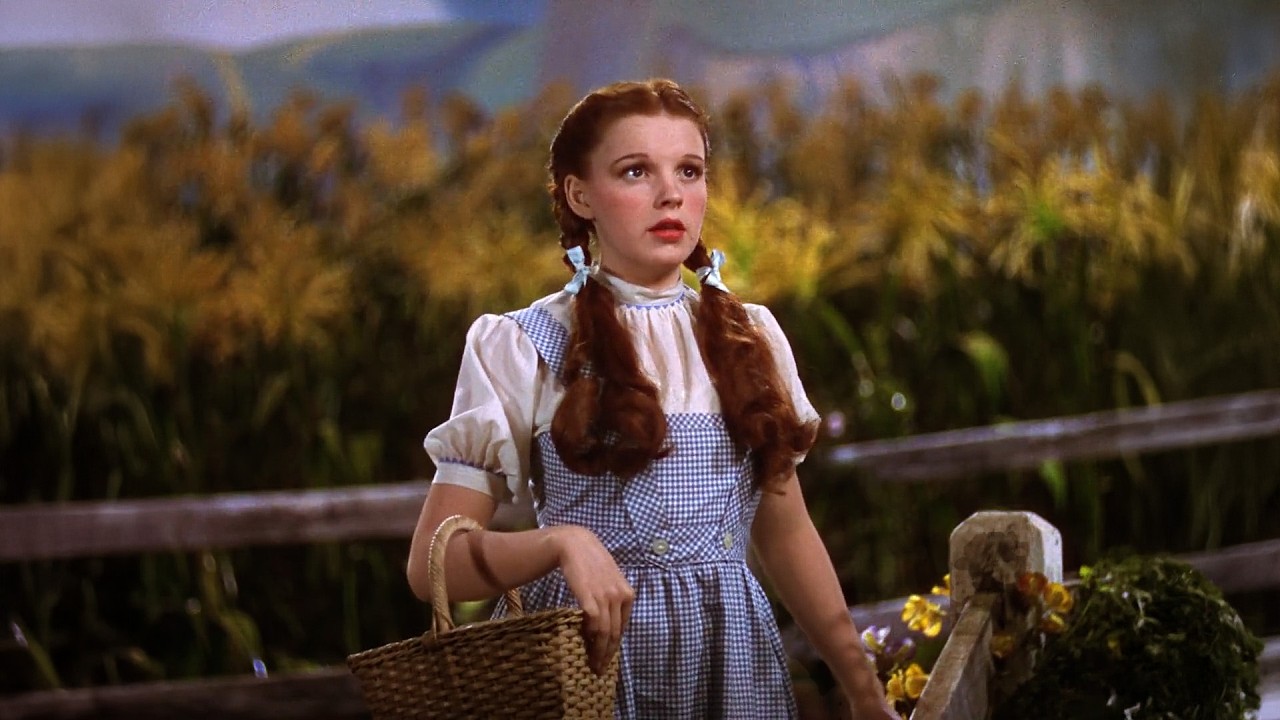 オズの魔法使い」がいまだに10億ドルに見える理由 : r/classicfilms