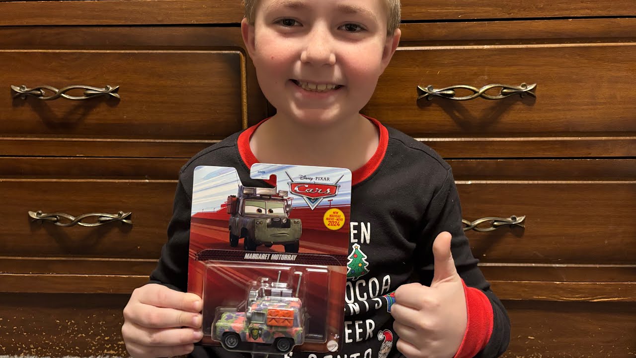 Disney Pixar Cars On The Road Margaret Motorray Diecast Review