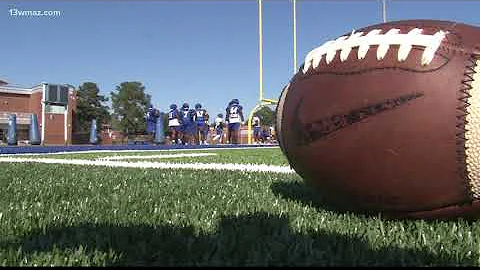 Albany State linebacker Adonis Butler dies in traf...