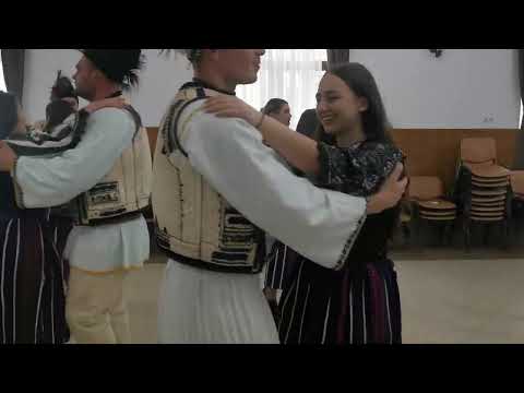 Monitorul de Făgăraș: Ceata de feciori din Rucăr, la Bobotează