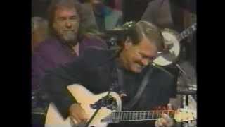 Glen Campbell - Gentle on My Mind (terrific guitar break)