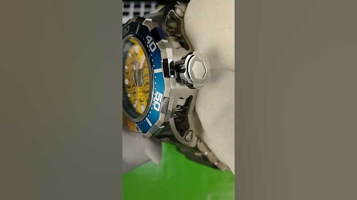 Invicta Pro Diver Wave Quartz Men Watch 47844 SS Case Bracelet Gold Dial WR200M #timepiece #luxury
