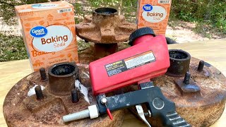 Soda Blasting with REGULAR Baking Soda  Cheap Harbor Freight Blaster  Cleaning Rusty Trailer Hubs