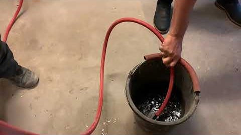What happens when you flush a SpiroTrap dirt separator with magnet
