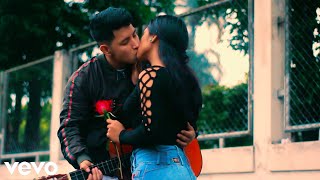 Video thumbnail of "Tu me descontrolas ( Reggaeton romantico 2023-2024 ) Video Oficial - Mr.Nicke, Mikel Ft Takeshi 593"