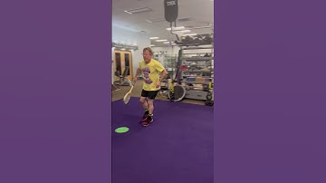 Jules Alternating Forehand/Backhand lateral shuffle with crossover step