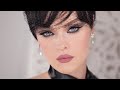 For the Moment - Elegant Eyeliner Look Make-up & Jazz