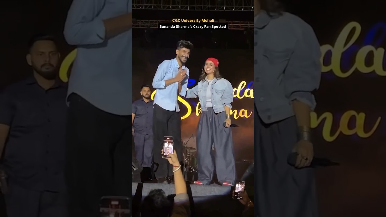 "sunanda sharma live performance in CGC university "