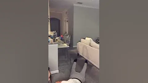 My girl flipped me and dropped me on my neck on li...