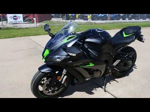 Video: Kawasaki ZX-6R Ninja 2019: 130 hk og all elektronikken til ZX-10R til angrep i Supersport