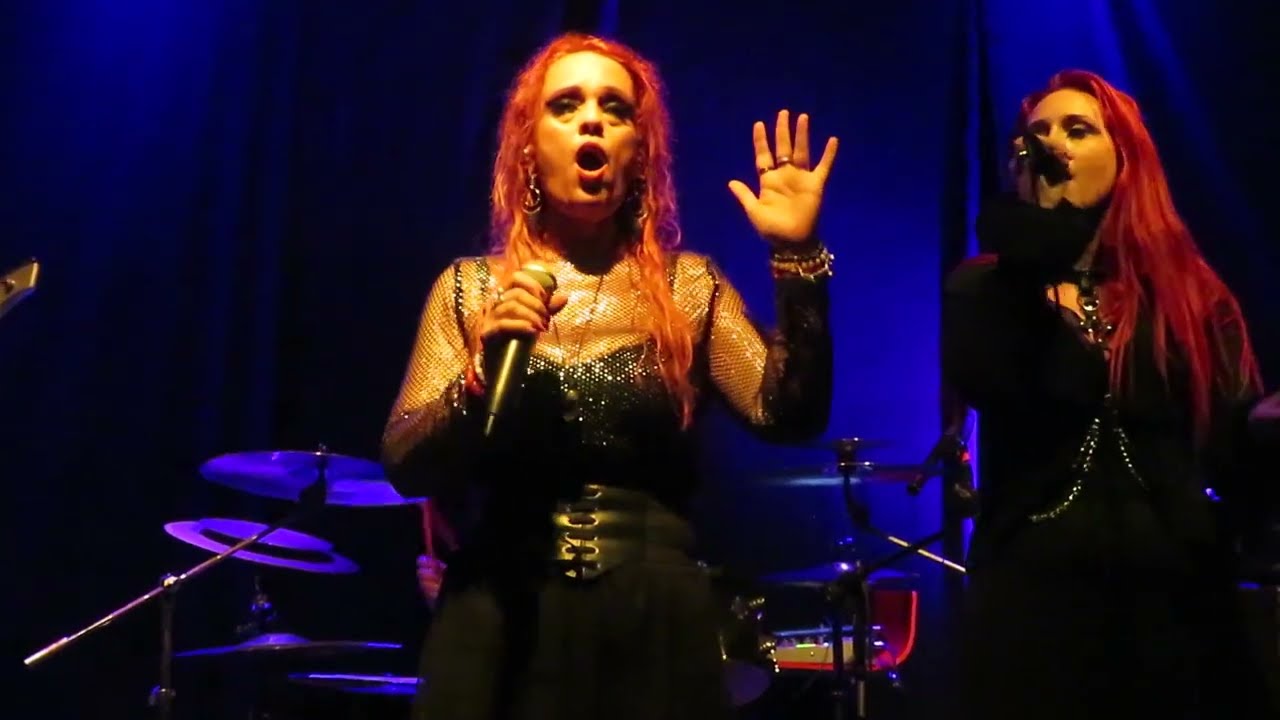 YouTubeで01 Enchantya feat. Sienna Sally - Existence, Live at ADAO, Barreiro, 2023-09-30を視聴 YouTubeで01 Enchantya feat. Sienna Sally - Existence, Live at ADAO, Barreiro, 2023-09-30を視聴