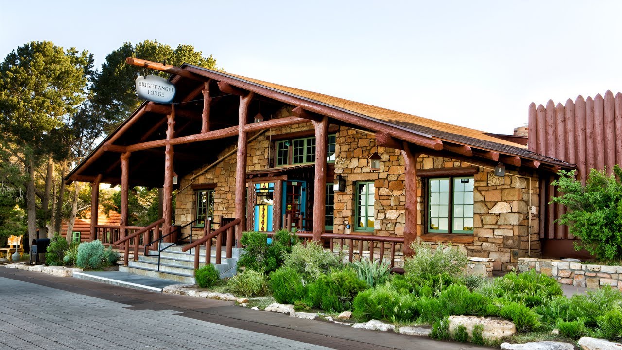 Grand Canyon Shuts Every South Rim Hotel, Putting 3,000 Local Jobs in Jeopardy