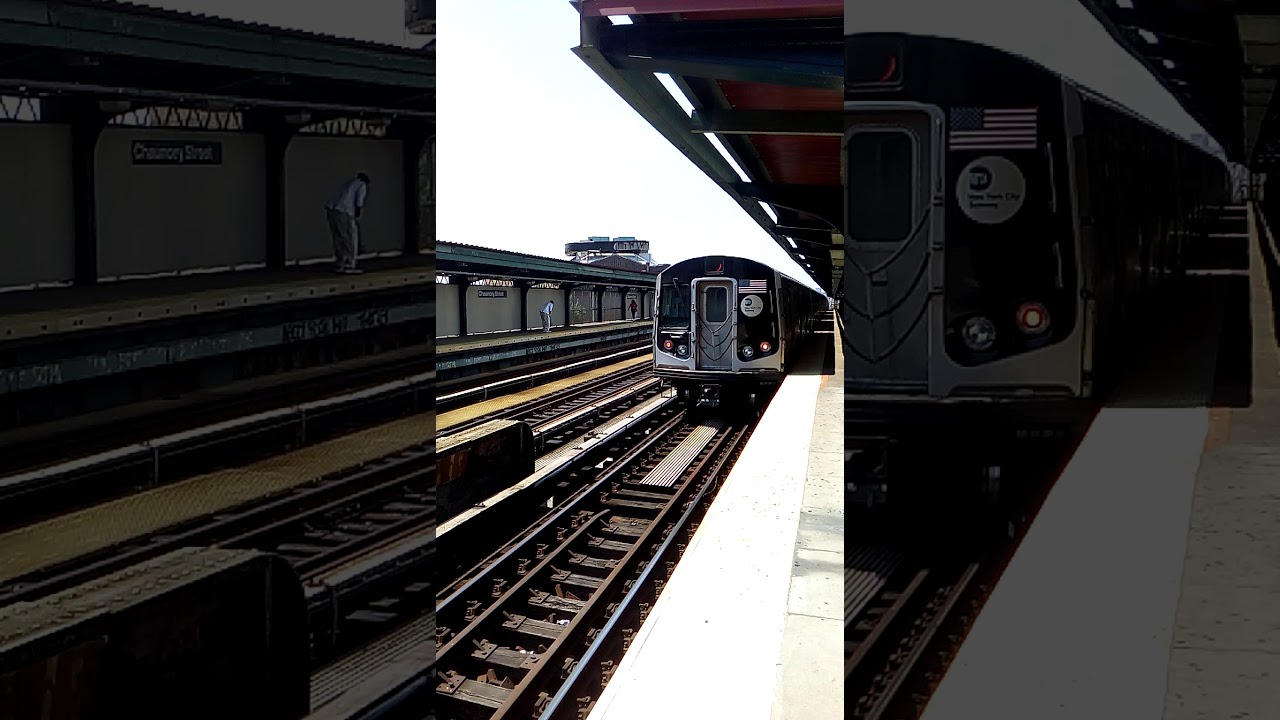 Manhattan Bound R160A J train entering and leaving Chauncey Street