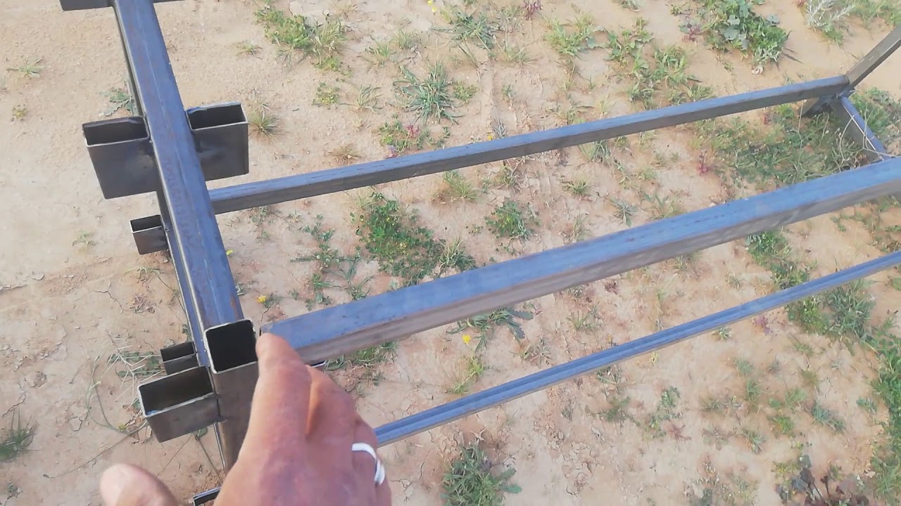 كراسي النحل في الخيمه