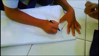membuat baju dari karung bekas