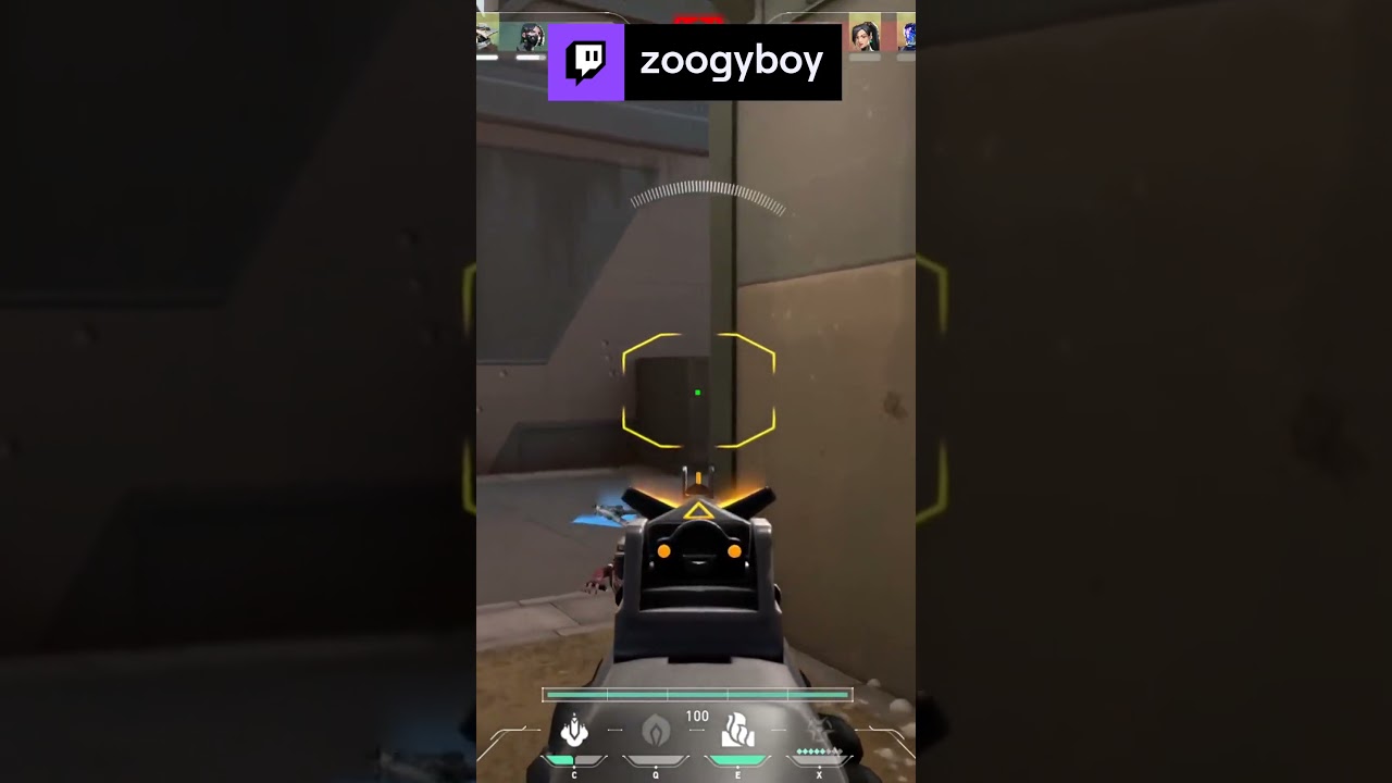 Valorant NOOB clips enemy team 