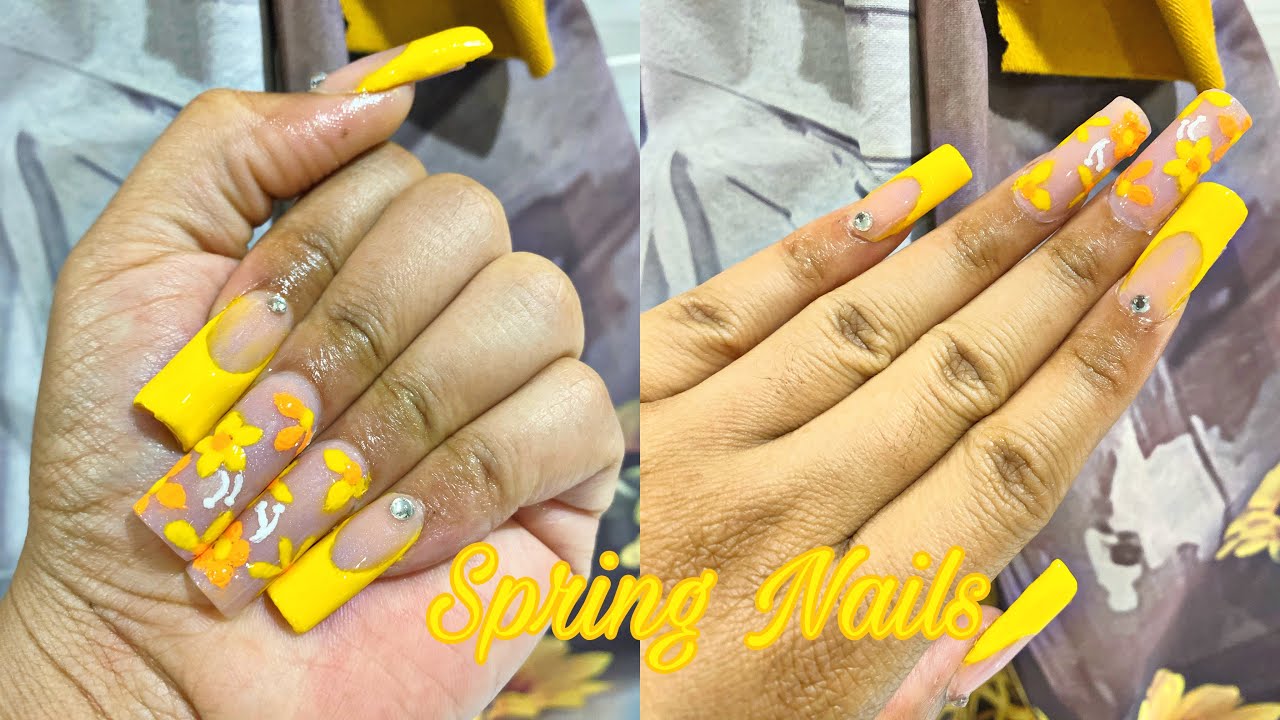 Yellow Spring Nails| Yellow French Tips with Floral Design| Doing My Nails at Home
