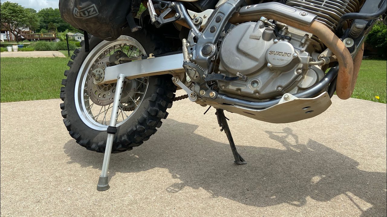 Cheap DIY Crutch Jack for trailside tire repair YouTube