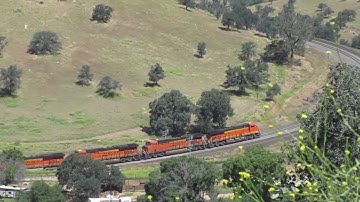 Tehachapi Loop BNSF intermodal train 6-7-2019