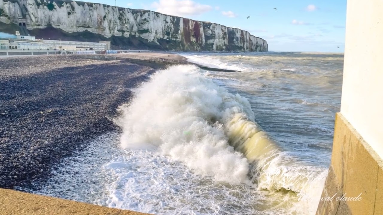 Le tréport le matin du 17 02 2026 avec le soleil vidéo music