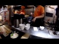 How to order and eat Japanese Udon noodles (Hanamaru Udon restaurant)