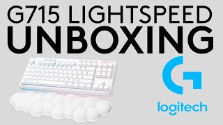 Logitech G715 LIGHTSPEED Wireless Keyboard UNBOXING screenshot 3