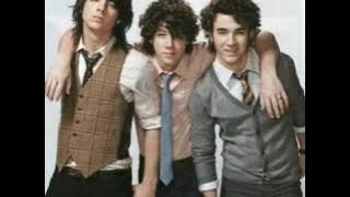 Jonas Brothers Got Me Going Crazy