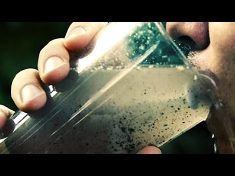 Video: Warum Du Kein Meerwasser Trinken Kannst