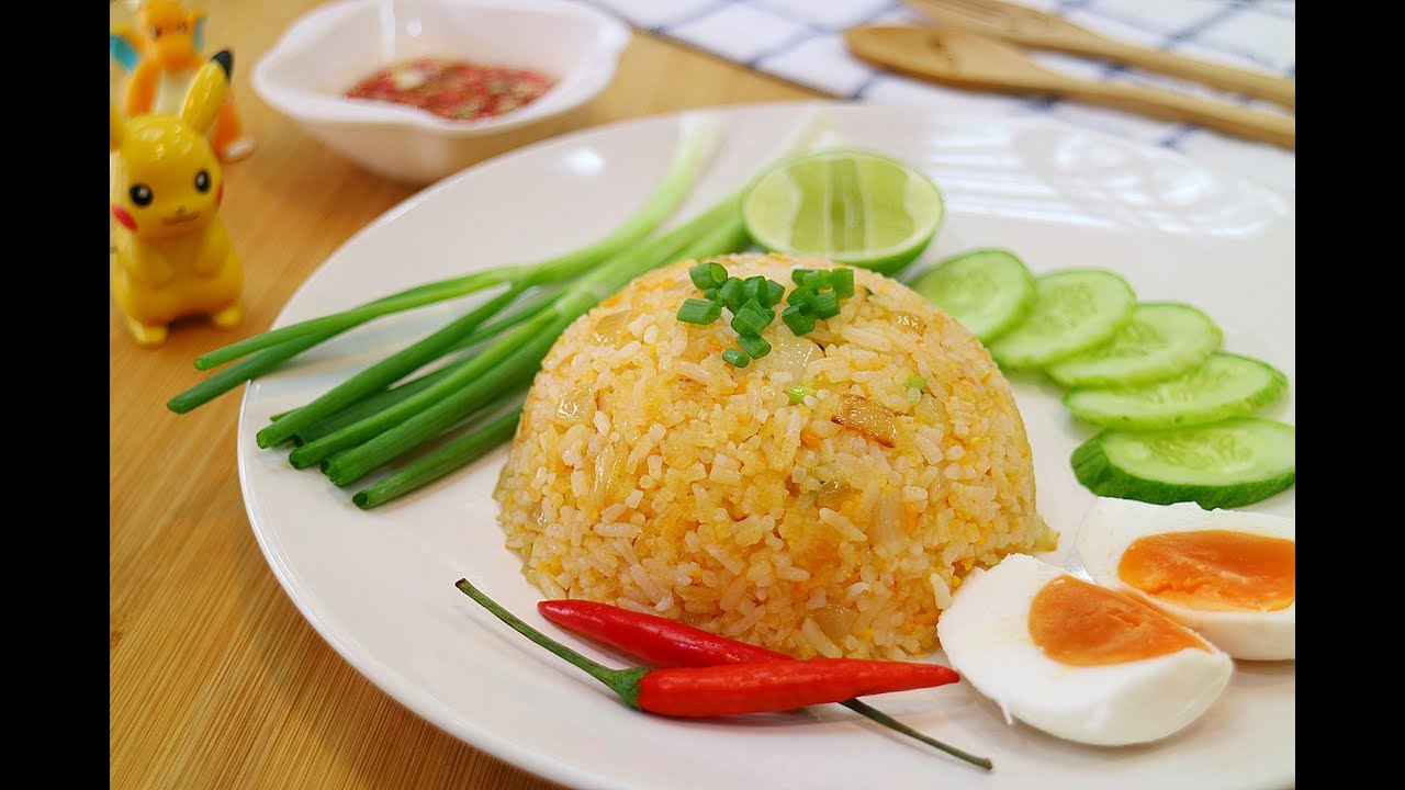 ข้าวผัดไข่เค็ม