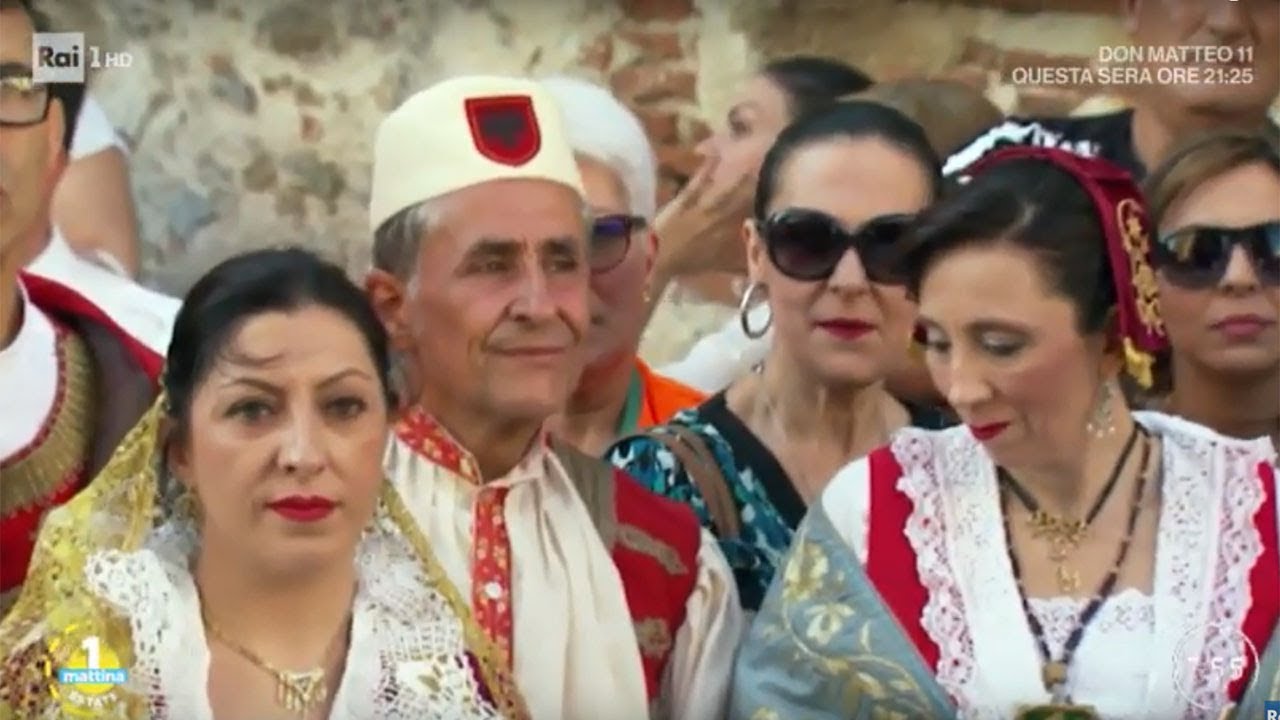 La comunità arbereshe di San Cosmo Albanese - Unomattina Estate 18/07/2019