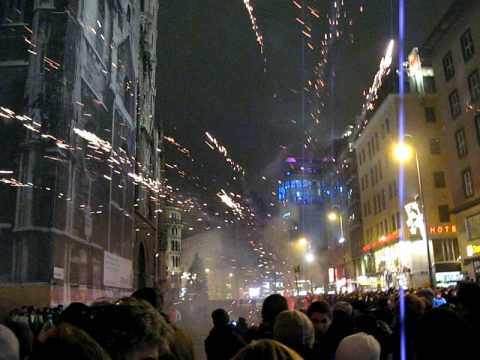 New Year&#039;s Eve 2009 - Vienna - YouTube