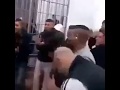 حصري تصوير فيديو من سجن الحراش للمساجين و هم في استقبال اويحي و سلال بعبارات جيبوه جيبوه ياكل سوبا 