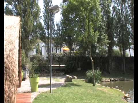 Video-thumbnail van Camping L